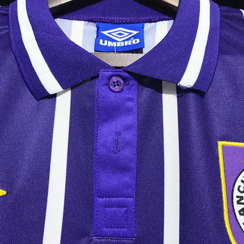 T-shirt rétro alternatif Manchester City 1993