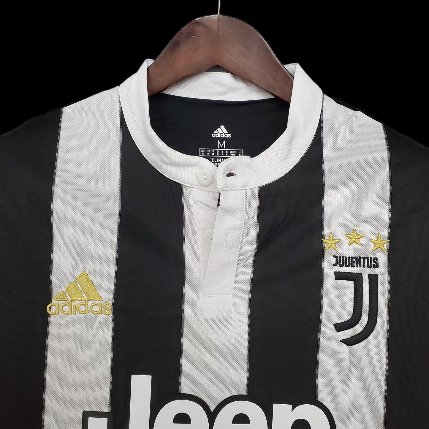 Camisola Retro Juventus 17/18