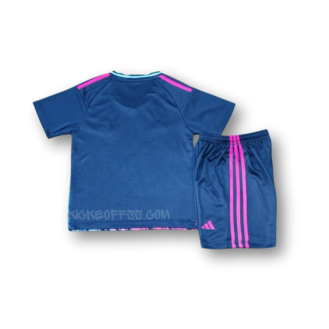 Real Madrid Especial 25/26 - Kit Criança